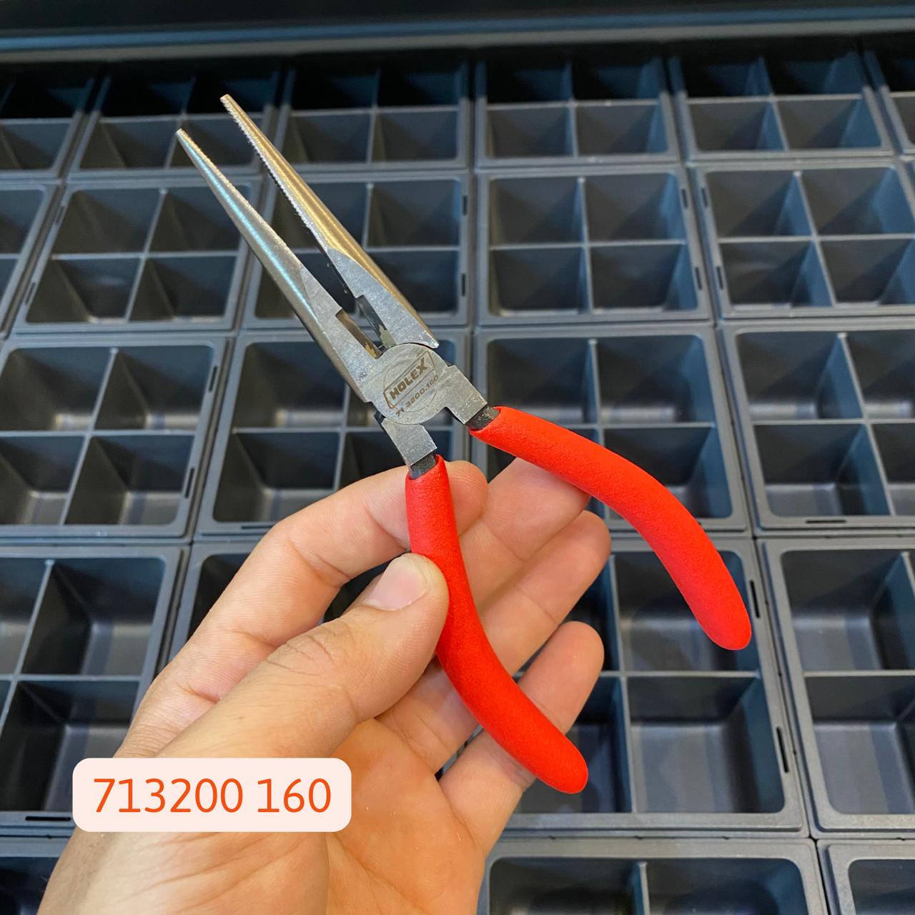 KÌM MŨI NHỌN HOLEX DÀI 160 MM KÌM MŨI NHỌN HOLEX DÀI 160 MM
